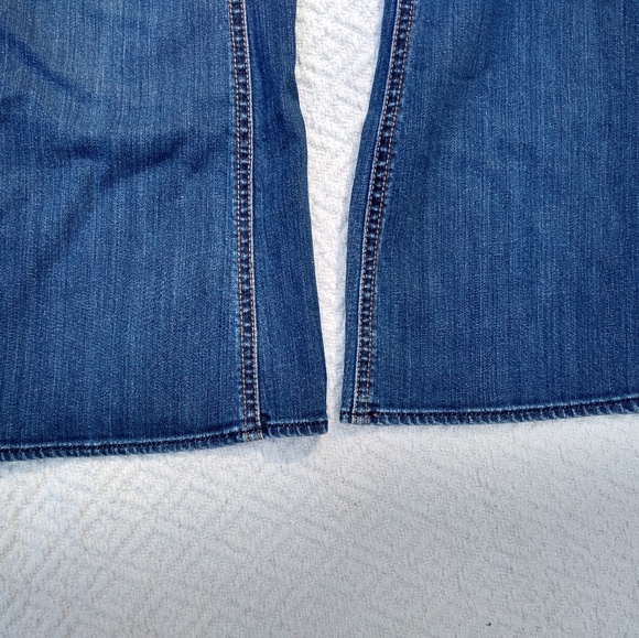 Buffalo (David Bitton) jeans - Picture 6 of 6